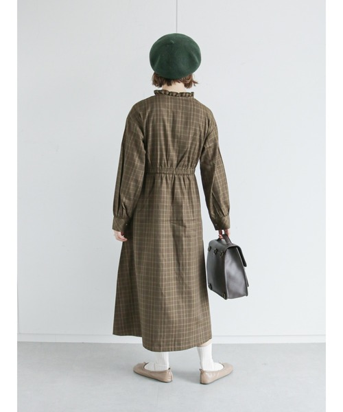 ehka sopo（エヘカソポ）の「フリル襟チェックワンピース（ワンピース・レディース・ブラック/ブラウン/グリーン・ﾌﾘ-）」の13枚目の写真