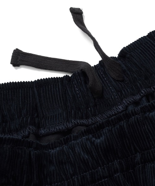 GLAZOS（グラソス）の「[ワイドテーパード]コーデュロイ・テーパードパンツ【セットアップ対応】（その他パンツ・キッズ・エンジ/ネイビー/ブラウン・140cm/170cm/150cm/160cm）」の15枚目の写真