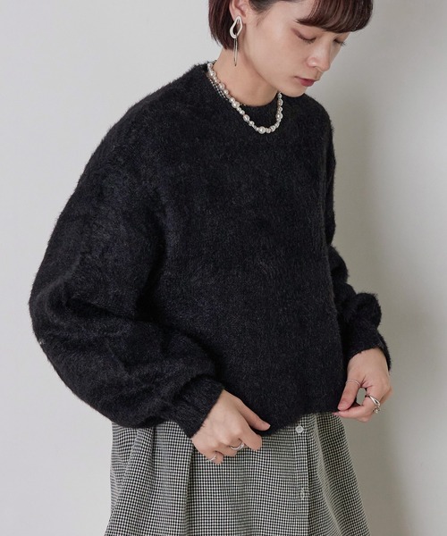 Fashion Letter（ファッションレター）の「シャギーヤーンショートプルオーバー（ニット/セーター・レディース・アイボリー/グレイッシュベージュ/グリーン/パープル/ブラック・M）」の3枚目の写真