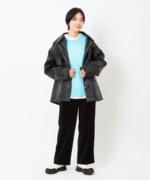 70681831b_b_17_215.jpg