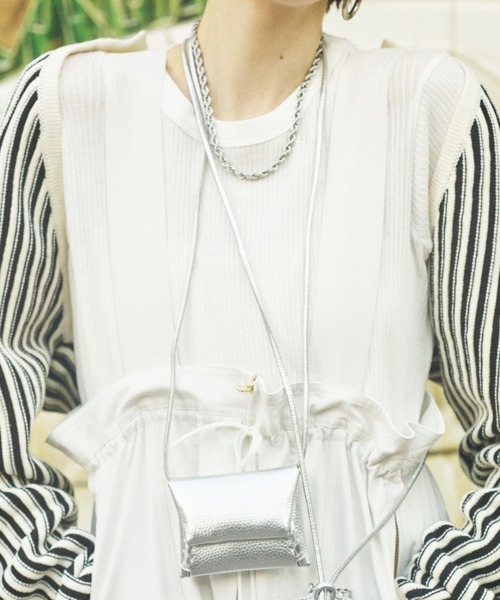 ADD CULUMN（アドカラム）の「(ADD CULUMN)ウォレットショルダー（財布・レディース・シルバー/ブルー/ブラック/ホワイト・FREE）」の4枚目の写真