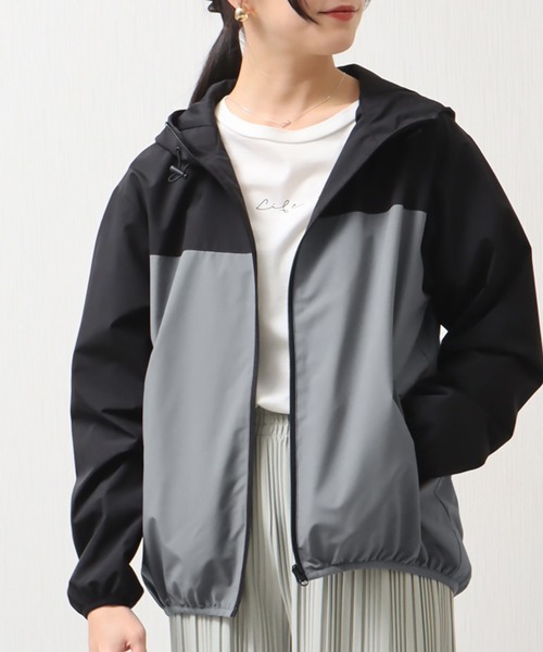 libelle more(リベル モア)の「《防風・撥水加工》軽量、配色使いマウンテンパーカー(マウンテンパーカー・レディース・グレイッシュベージュ/アイボリー/チャコールグレー・L/M)」の1枚目の写真