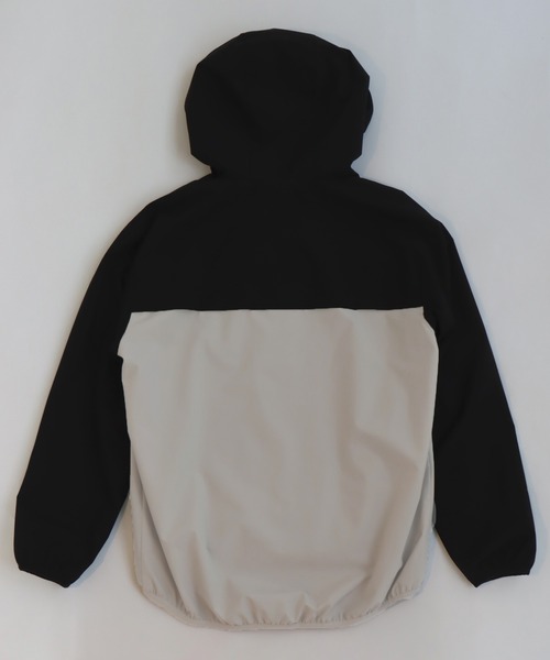 libelle more(リベル モア)の「《防風・撥水加工》軽量、配色使いマウンテンパーカー(マウンテンパーカー・レディース・グレイッシュベージュ/アイボリー/チャコールグレー・L/M)」の13枚目の写真