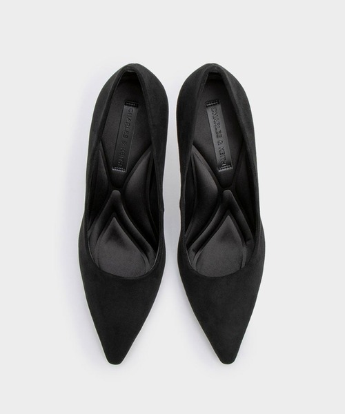 CHARLES & KEITH(チャールズ & キース)の「ポインテッドトゥ パンプス(パンプス・レディース・フューシャピンク/ブラック/アイボリー/ブラック系その他2・22.5cm/23cm/23.5cm/24.5cm/25cm/25.5cm)」の10枚目の写真