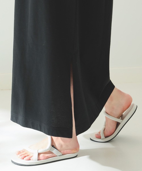 B:MING by BEAMS（ビーミングバイビームス）の「B:MING by BEAMS / Vネック マキシ ワンピース（ワンピース・レディース・ベージュ/カーキ/ブラック・FREE）」の15枚目の写真