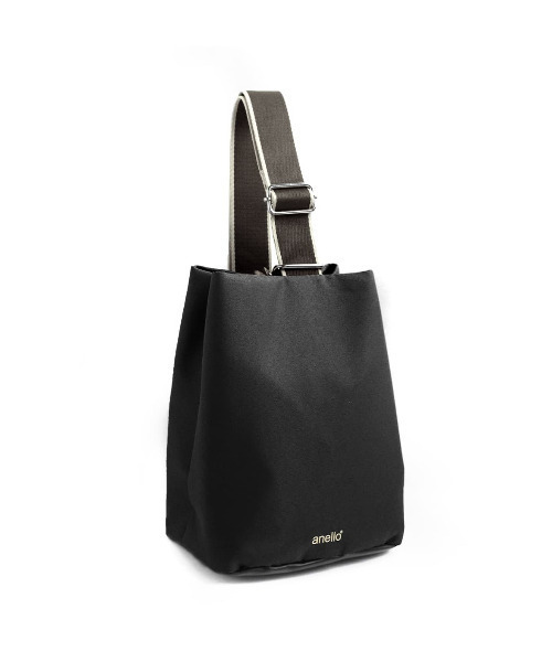 anello（アネロ）の「TRAD クロスボディバッグ（ハンドバッグ・レディース・ブラック/ベージュ・-）」の8枚目の写真