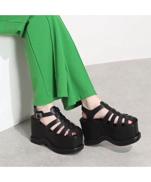 Mafmof（マフモフ）の「Mafmof(マフモフ)厚底ボリュームウェッジソールグルカサンダル（サンダル・レディース・ホワイト/ブラック・S/L/M/LL）」の18枚目の写真