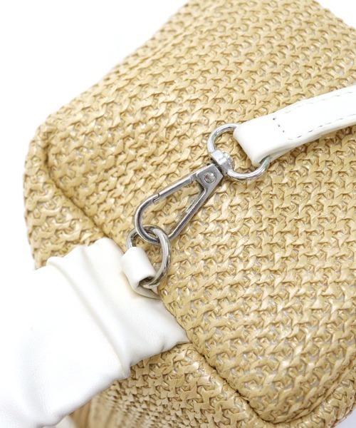 DONOBAN(ドノバン)の「雑材ミニボストンバッグ(ボストンバッグ・レディース・ホワイト・ONESIZE)」の11枚目の写真