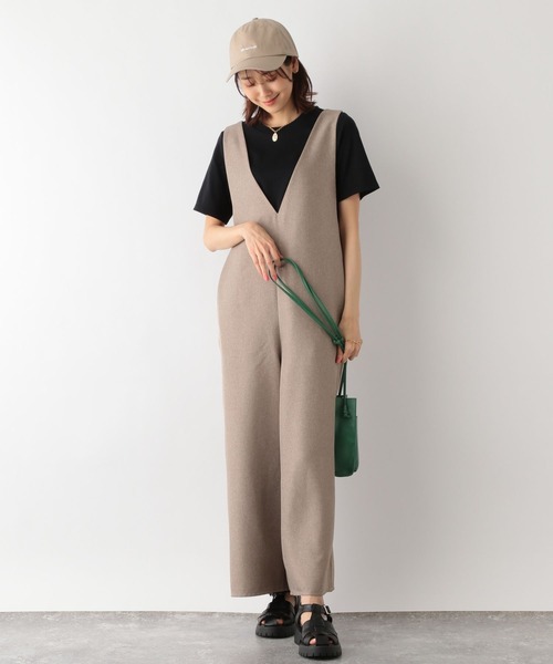 GLOBAL WORK(グローバルワーク)の「イージーケア深Vサロペット/177893(サロペット/オーバーオール・レディース・モカ/ブラック/グレー・FREE)」の17枚目の写真