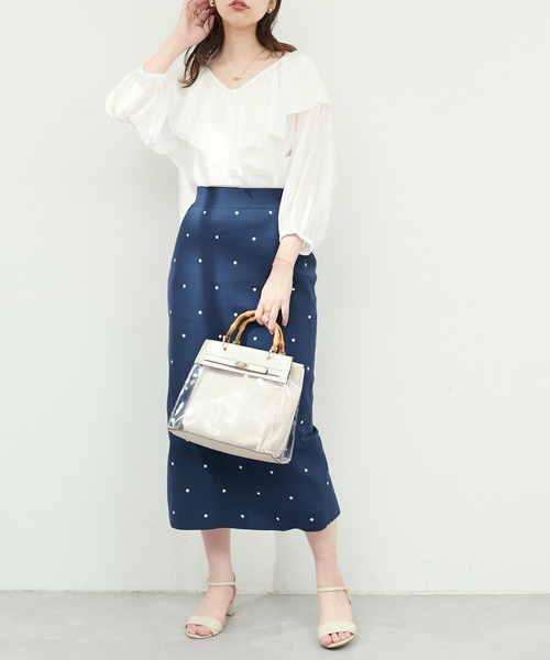 Vあきフリルシアーブラウス