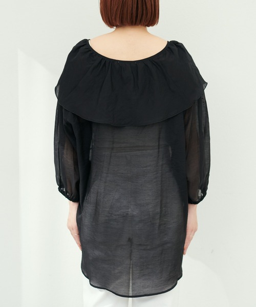 Vあきフリルシアーブラウス