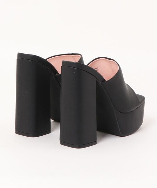 BENETTON (UNITED COLORS OF BENETTON)（ベネトンユナイテッドカラーズオブベネトン）の「チャンキーヒールサンダル（サンダル・レディース・ブラック/ライトピンク・36/37/38/39）」の8枚目の写真