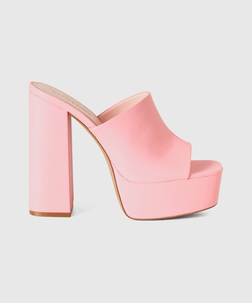 BENETTON (UNITED COLORS OF BENETTON)（ベネトンユナイテッドカラーズオブベネトン）の「チャンキーヒールサンダル（サンダル・レディース・ブラック/ライトピンク・36/37/38/39）」の4枚目の写真