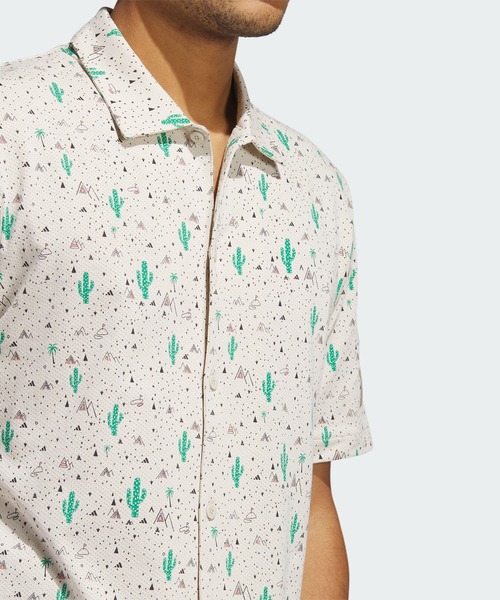 adidas（アディダス）の「ADICROSS デザートプリント 半袖シャツ