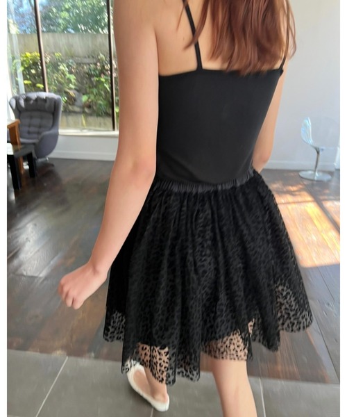 epine（エピヌ）の「tulle mini skirt（スカート・レディース・ブラック×ベージュ/ホワイト×ブラック/アニマル・FREE）」の9枚目の写真