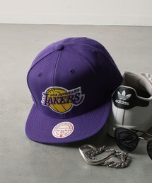 Mitchell&Ness（ミッチェル&ネス）の「【Mitchell&Ness】NBA TEAM GROUND 2.0 SNAPBACK CELTICS BULLS LAKERS KNICKS SUNS/ベースボールキャップ（キャップ）」