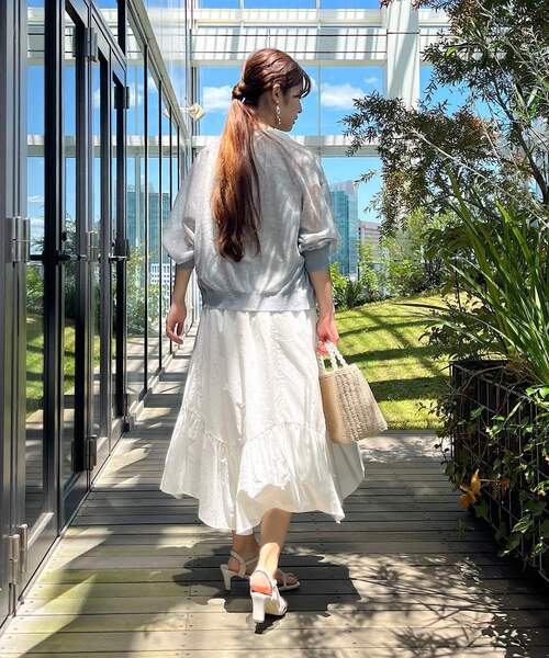 couture brooch（クチュールブローチ）の「◆【夏コーデに欠かせない、シアーカーデ。】LEVITA ダブルフェイクパールカーディガン（カーディガン/ボレロ・レディース・ピンク系/グレー/オフホワイト/ブラック・38/42）」の21枚目の写真