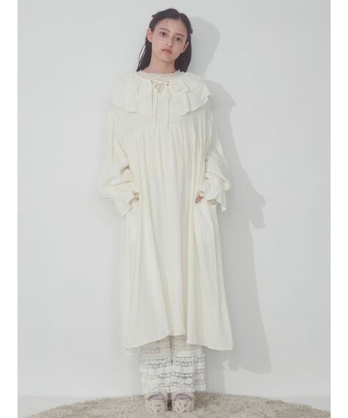 merry jenny（メリージェニー）の「floralストレッチレースtops（Tシャツ/カットソー・レディース・オフホワイト/ライトブルー/アイボリー・FREE）」の11枚目の写真