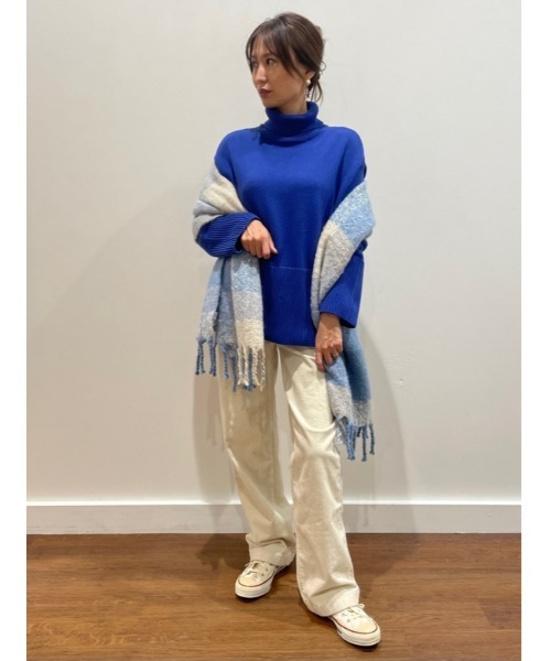 GAP（ギャップ）の「リラックス タートルネック チュニックセーター（ニット/セーター・レディース・ブルー/ブラック/グリーン・XS/M/S/XL/XXS/L）」の8枚目の写真