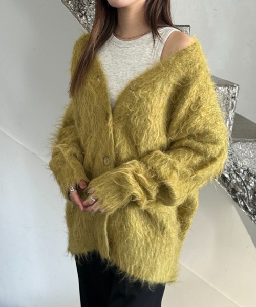 EPIMI E'PIMMY（エピミエピミー）の「【ハンドウォッシャブル】シャギーVネックオーバーカーディガン（カーディガン/ボレロ・レディース・ブラック/ベージュ/ネイビー/オフホワイト/イエロー・MEDIUM）」の18枚目の写真