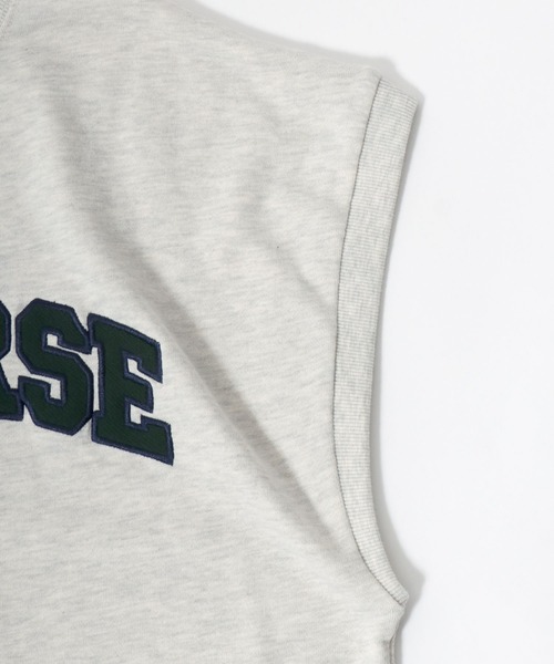CONVERSE(コンバース)の「CONVERSE/コンバース カレッジロゴ ノースリーブ ベスト レディース メンズ(Tシャツ/カットソー・レディース・オートミール/スミクロ/ネイビー/ワイン・M/L/LL)」の16枚目の写真