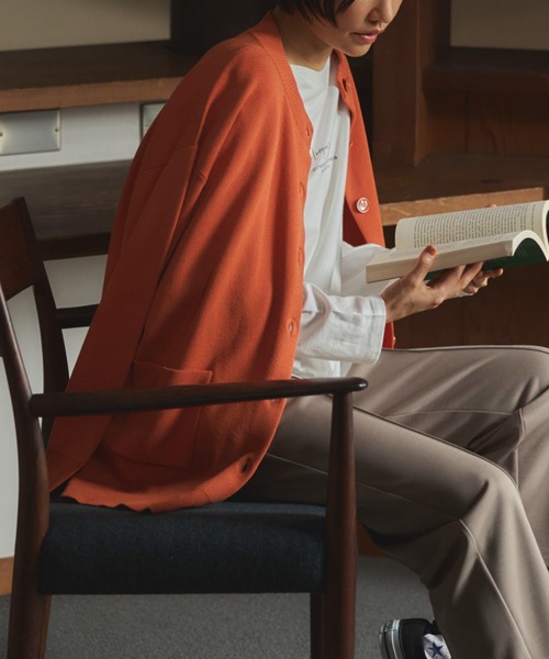 Green　Parks（グリーンパークス）の「ミドル丈モックネックカーディガン（カーディガン/ボレロ・レディース・グリーン/ダークグレー/アイボリー/オレンジ・FREE）」の4枚目の写真