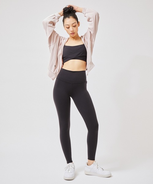 Alo Yoga（アロヨガ）の「【alo】Airbrush Enso Bra ブラトップ