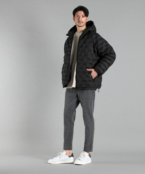 LANVIN en Bleu(ランバンオンブルー)の「シームレス パファー ジャケット(ダウンジャケット/コート・メンズ・チャコールグレー/ブラック・46/50/52/48)」の4枚目の写真
