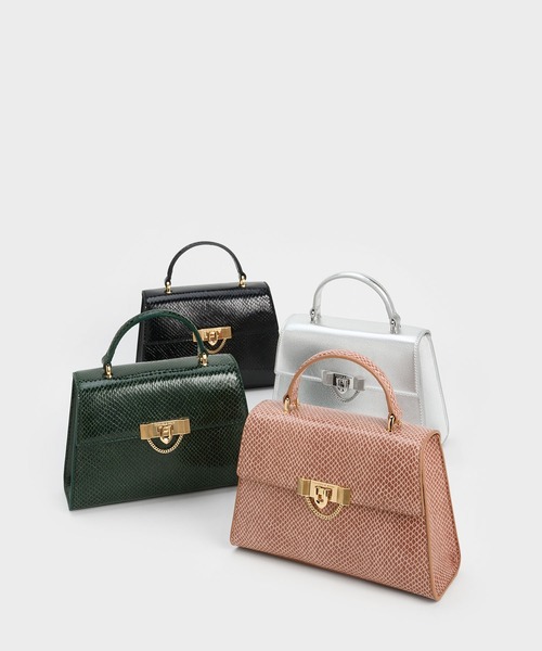 CHARLES & KEITH（チャールズ & キース）の「Tallulah タルーラ トラペーズトップハンドルバッグ（ハンドバッグ・レディース・ブラック/ダークグリーン/ベビーピンク・S）」の15枚目の写真