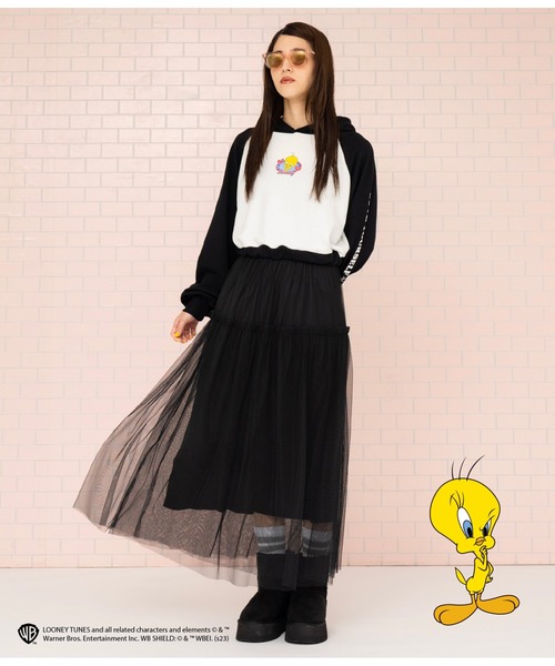 ANAP（アナップ）の「Tweetyコラボ/裏毛ラグランスウェットパーカー【親子お揃い】（パーカー・レディース・ブラック/ピンク・FREE）」の13枚目の写真