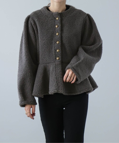 AMELY(エミリー)の「ペプラムボアジャケット(その他アウター・レディース・グレー/ブラウン/ブラック/アイボリー・L/M)」の15枚目の写真