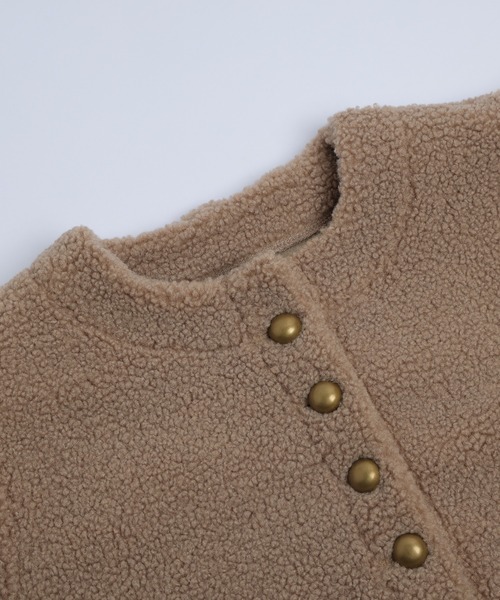 AMELY(エミリー)の「ペプラムボアジャケット(その他アウター・レディース・グレー/ブラウン/ブラック/アイボリー・L/M)」の19枚目の写真