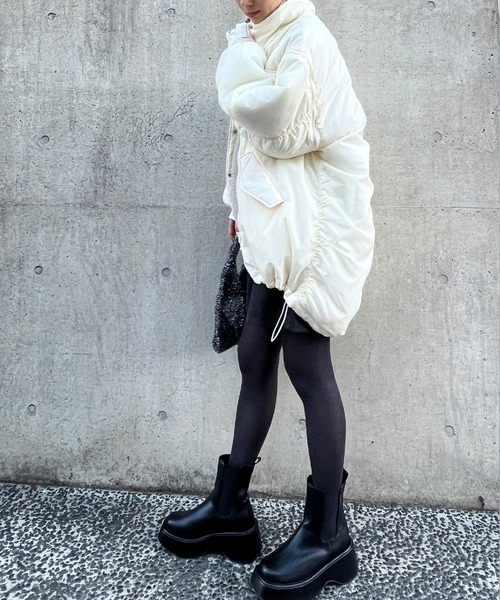 ANAP(アナップ)の「2WAYエコクラウド中綿モンスターコート(ダウンジャケット/コート・レディース・ブルー/ホワイト/スミクロ・FREE)」の20枚目の写真