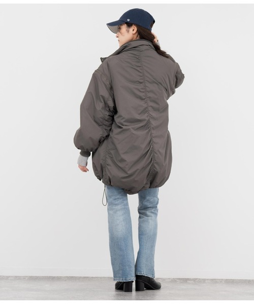 ANAP(アナップ)の「2WAYエコクラウド中綿モンスターコート(ダウンジャケット/コート・レディース・ブルー/ホワイト/スミクロ・FREE)」の7枚目の写真