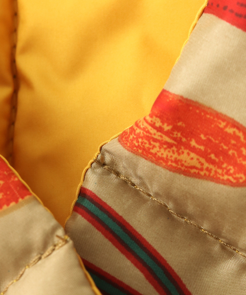 JOURNAL STANDARD LUXE（ジャーナルスタンダード　ラックス）の「【manipuri/マニプリ】TRIANGLE SCARF（バンダナ/スカーフ・レディース・ネイビー/ブラウン/キャメル・FREE）」の12枚目の写真