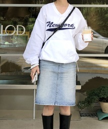 ロゴ刺繍ユニフォーム裾ドローコードナイロントップス