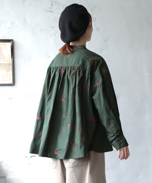 soulberry(ソウルベリー)の「葡萄畑の刺繍ブラウス(シャツ/ブラウス・レディース・グリーン・LL/M/L)」の14枚目の写真