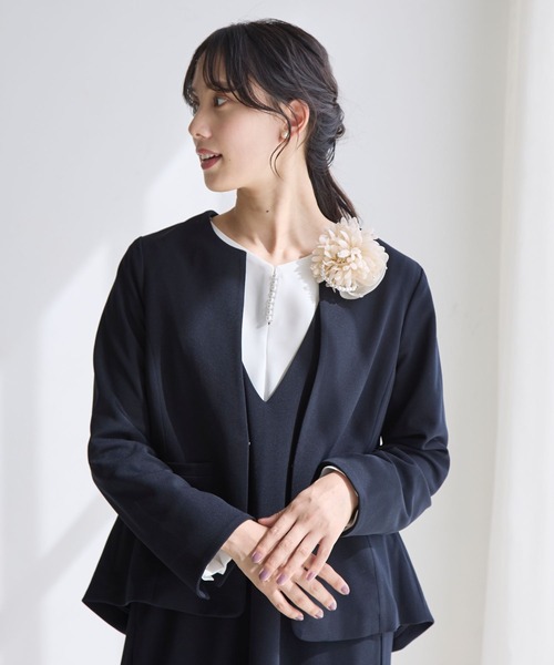 GLOBAL WORK（グローバルワーク）の「お手入れらくらく2WAYアクセ付きブラウス/970921（シャツ/ブラウス・レディース・ブラック/ライトグレー/オフホワイト・MEDIUM/LARGE）」の6枚目の写真