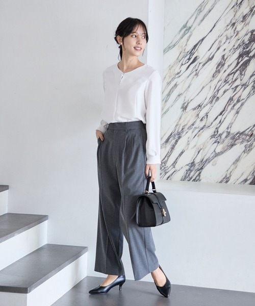 GLOBAL WORK（グローバルワーク）の「お手入れらくらく2WAYアクセ付きブラウス/970921（シャツ/ブラウス・レディース・ブラック/ライトグレー/オフホワイト・MEDIUM/LARGE）」の13枚目の写真