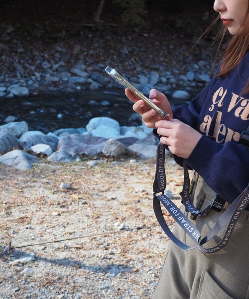 LAKOLE（ラコレ）の「マルチスマホストラップベルト / 993225（スマホグッズ・レディース・アイボリー/チャコール/カーキ/ライトブルー/ブラック・FREE）」の7枚目の写真