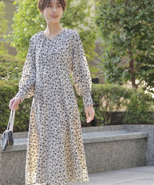 N.(N. Natural Beauty Basic)(エヌエヌナチュラルビューティーベーシック)の「◆フラワープリントラグランワンピース(ワンピース・レディース・オリーブ/オフホワイト・MEDIUM)」の10枚目の写真