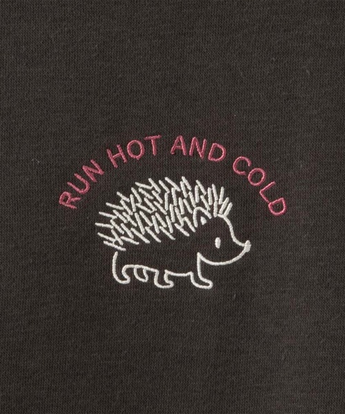 Mac-House（マックハウス）の「裏ボア あったか プリント/刺繍 パーカー（パーカー・レディース・ベージュ/チャコールグレー/グリーン/オートミール・M/L）」の7枚目の写真