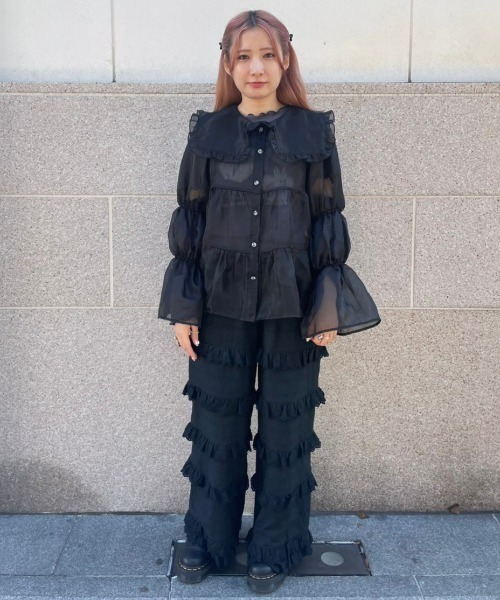Candy Stripper(キャンディストリッパー)の「FRILL COLLAR SEE THROUGH ブラウス(シャツ/ブラウス・レディース・オフホワイト/ライトブルー/ブラック・2)」の14枚目の写真
