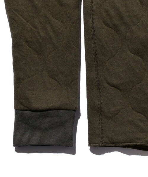 BEAMS PLUS（ビームスプラス）の「ミリタリー キルト クルーネック（Tシャツ/カットソー・メンズ・オリーブ/グレー/ナチュラル/ネイビー・XL/L/M/S）」の16枚目の写真