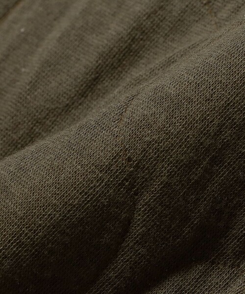 BEAMS PLUS（ビームスプラス）の「ミリタリー キルト クルーネック（Tシャツ/カットソー・メンズ・オリーブ/グレー/ナチュラル/ネイビー・XL/L/M/S）」の22枚目の写真