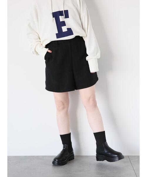 ehka sopo(エヘカソポ)の「◎TRサージショートパンツ(その他パンツ・レディース・ブラック/ベージュ/チャコールグレー/グレー・F)」の13枚目の写真
