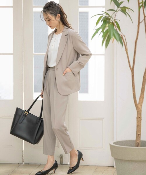 ANY SIS（エニィスィス）の「【UVカット / 接触冷感 / 吸水速乾】スマートビューティストレッチ テーパード パンツ（その他パンツ・レディース・ライトグレー系/ネイビー系/ベージュ系/黄土色系・3/1/2）」の7枚目の写真