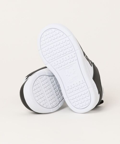 DC SHOES（ディーシーシューズ）の「DC SHOES ディーシーシューズ LYNX ZERO ELASTIC SN ベビーシューズ(トドラーリンクスゼロエラスティックSN) DT241604（スニーカー・キッズ・ブラック系その他/ホワイト×ホワイト/ホワイト×レッド・14.0cm/13.0cm/15.0cm/16.0cm）」の5枚目の写真