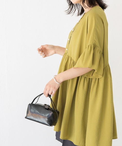 LAVEANGE（ラビアンジェ）の「カウレザーミニショルダーバッグ（ショルダーバッグ・レディース・シルバー/グレイッシュベージュ/ブラック・F）」の7枚目の写真