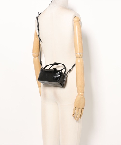 LAVEANGE（ラビアンジェ）の「カウレザーミニショルダーバッグ（ショルダーバッグ・レディース・シルバー/グレイッシュベージュ/ブラック・F）」の22枚目の写真